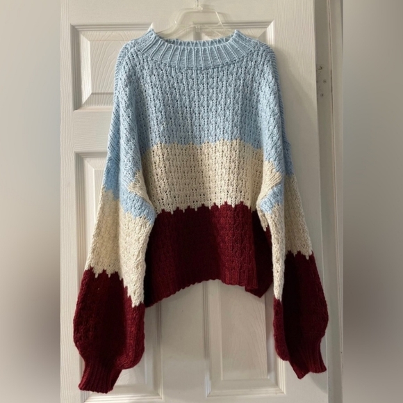 NWT Women's KORI America Color blocked Sweater, M/L - Picture 4 of 7